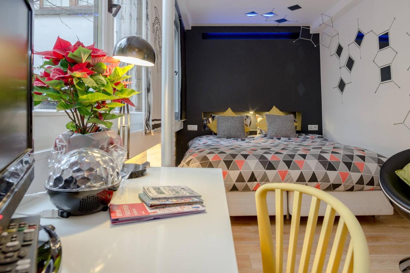Bxlroom Guesthouse Брюссель Экстерьер фото